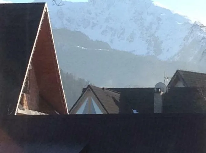 ホームステイ Pod Gorami *